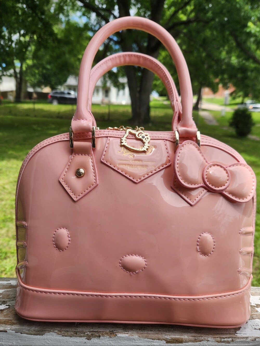 Hello kitty Sanrio Alma bag pink patent 2013 rare